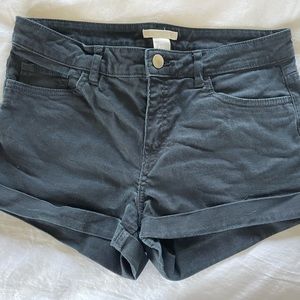 Black H&M shorts